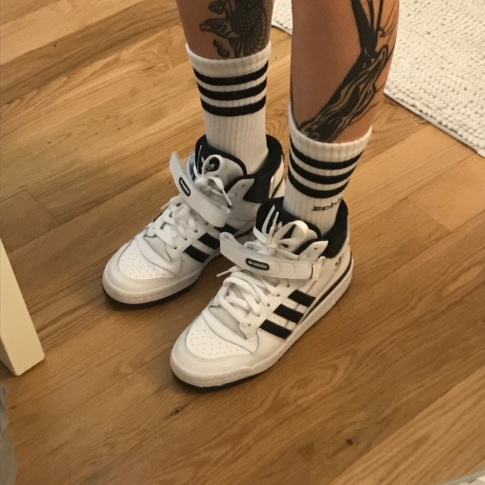 Adidas forum mid size 6.5 men’s